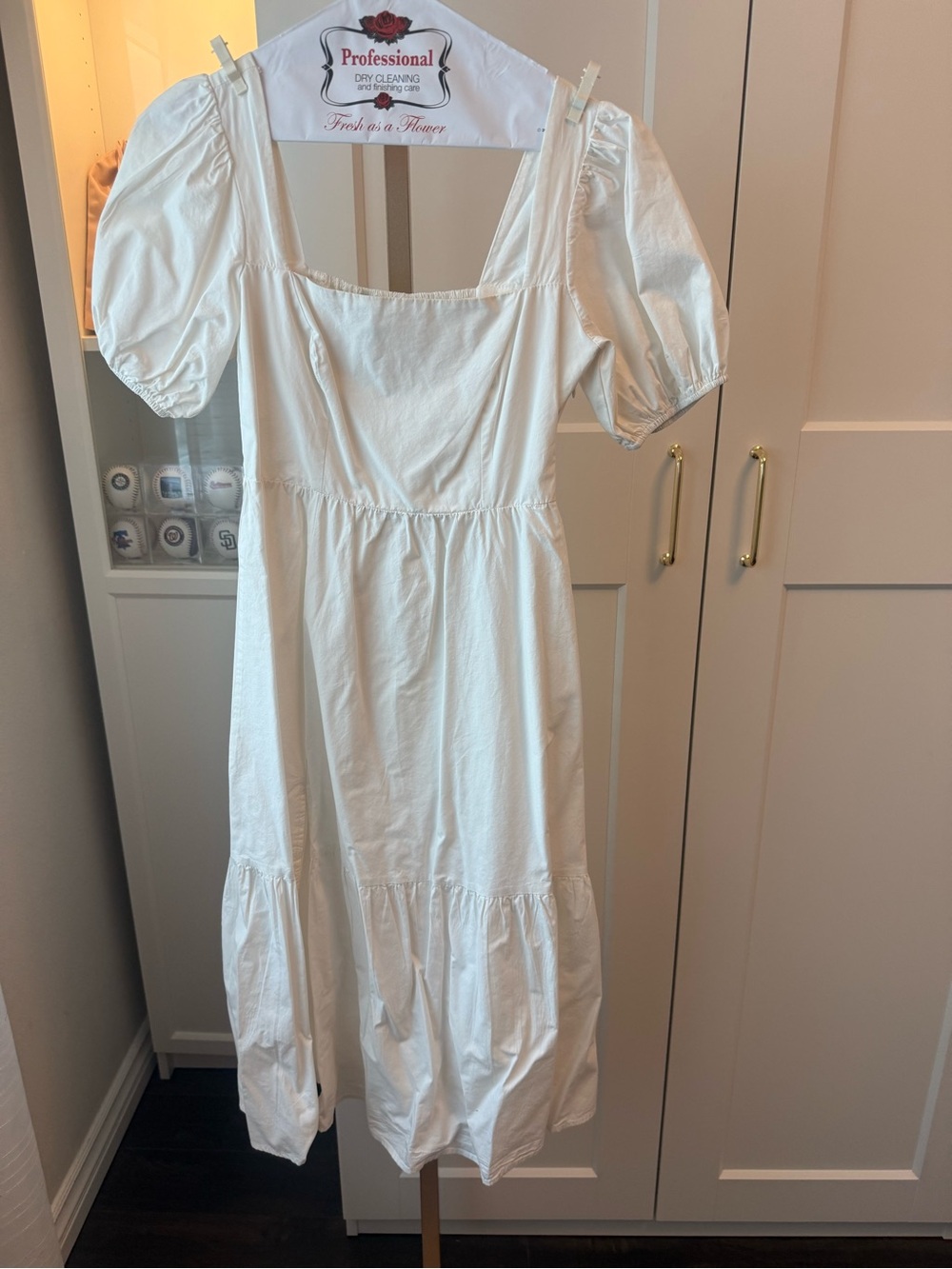 Astr White Square-Neck Puff Sleeve Midi Dress
